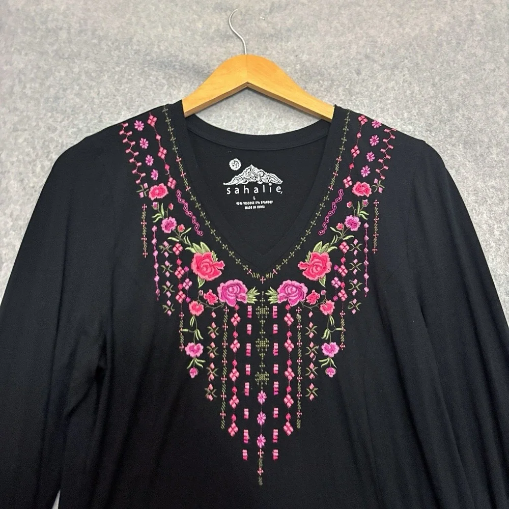 SAHALIE Womens Embroidered Top Size Large Black Bohemian Hippie Gypsy Long Slv - Picture 3 of 6